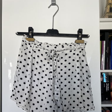 Shorts with polka dots 36