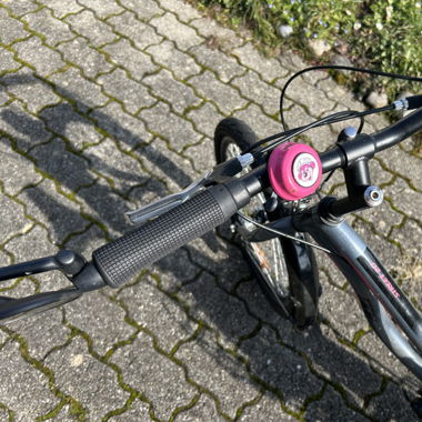 Vélo fille racer street 20