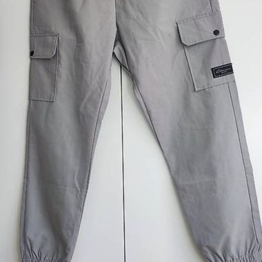 Pantaloni cargo nuovi XL, camicia di lino in omaggio