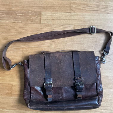 Borsa a tracolla in pelle, condizioni vintage