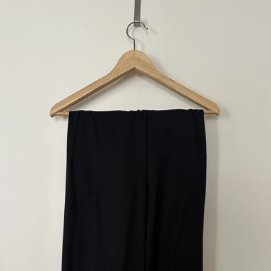 Schwarze Hosen