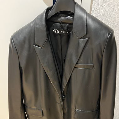 LEATHER BLAZER