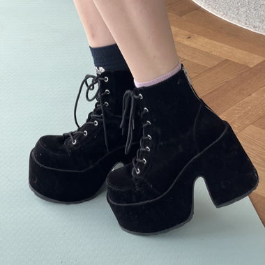 Platform heels