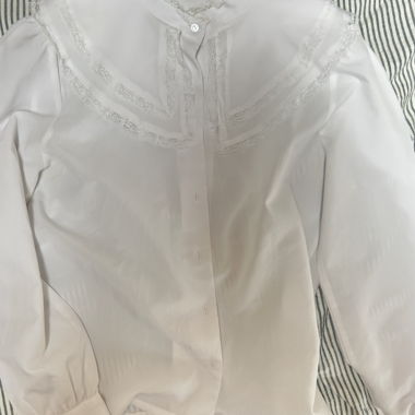 Camicia/blusa super carina ed elegante