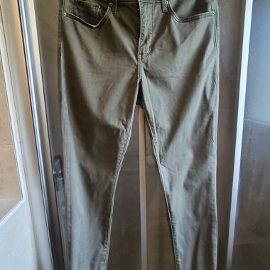 Jeans Levi's 311 Skinny kaki