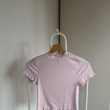 Light pink crop top