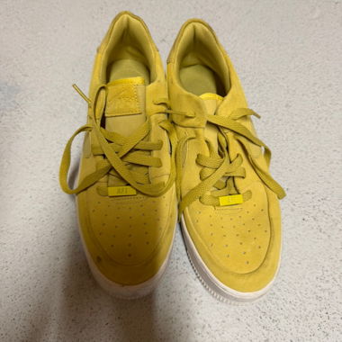 Nike Air Force 1 gialle
