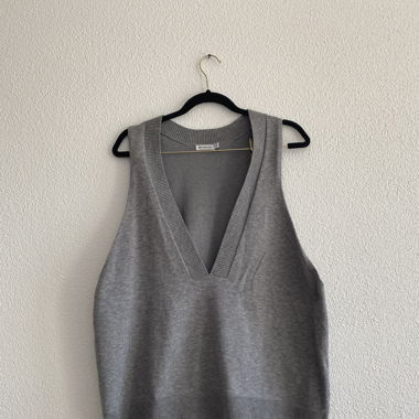 Stradivarius graue Strick Weste V-Neck Gr. XS 