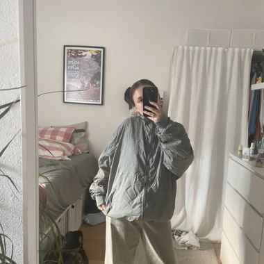 wind jacket 