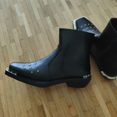 Bottines noires à studs Attere