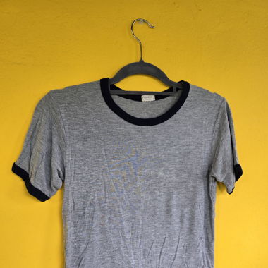 Crop Top - BRANDY MELVILLE