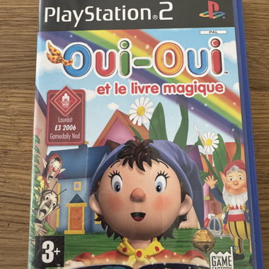 OUI-OUI ET LE LIVRE MAGIQUE