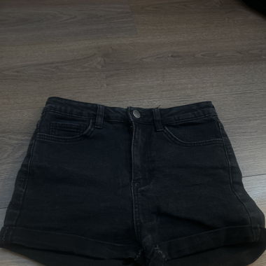 Schwarze Kurze Jeans