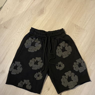 Denim tears short black/grey
