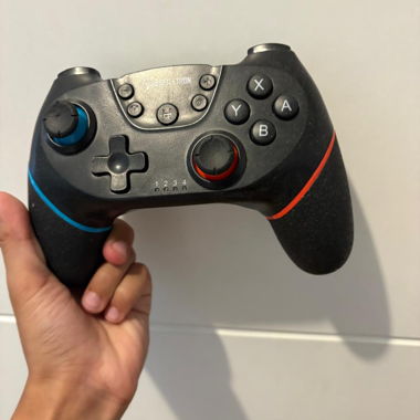 Wireless Game Controller