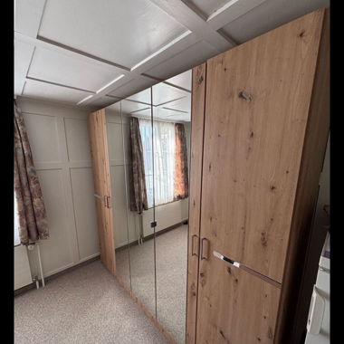Armoire