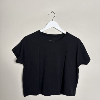 Lululemon Black Crop T-Shirt