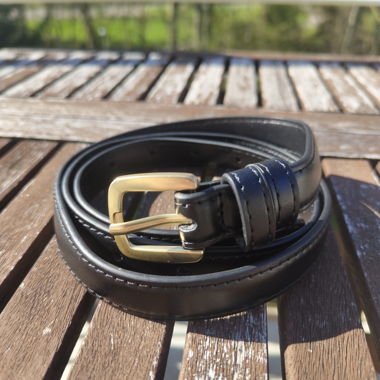 Dünne schwarzer Gürtel belt black gold thinn