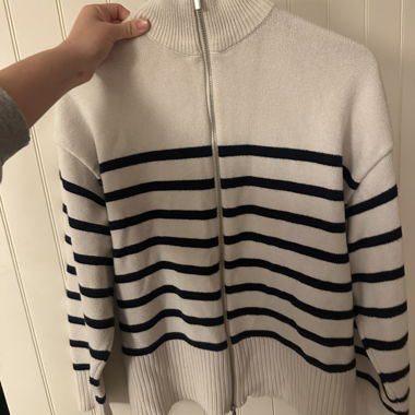 Striped zipper