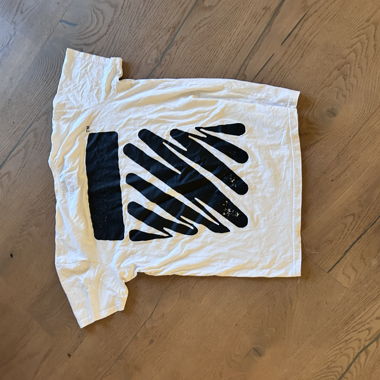 Off-White T-Shirt