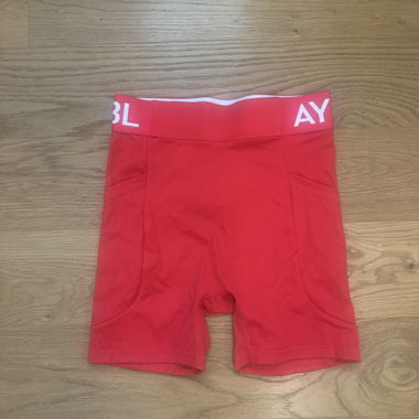 Pantaloncini da palestra/corsa rossi AYBL