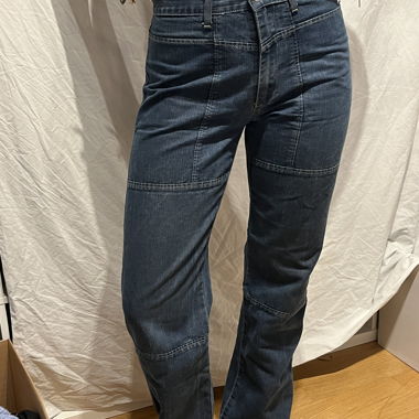 Pantaloni vintage a zampa con effetto patchwork
