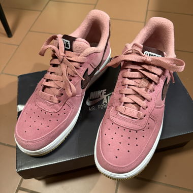Nike Air Force 1 ’07 SE rose EUR 38.5