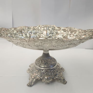 Coppa decorativa in metallo argentato