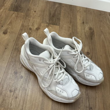 Nike Sneaker