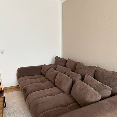 Sofa 1 Jahr Neupreis 1'200 (nur mit Decke benutzt)