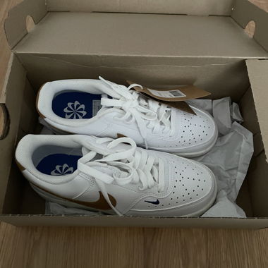 Nike-Schuhe