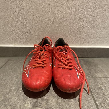 Mizuno Alpha