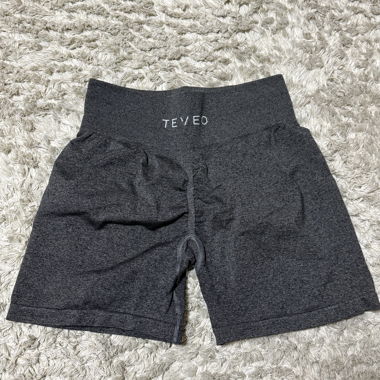Shorts TEVEO