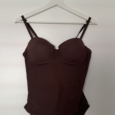 Body marrone 