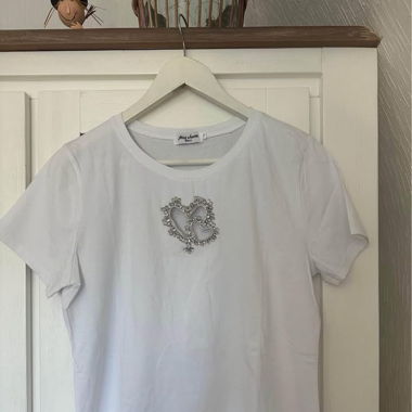 T-shirt blanc avec coeur en strass (L/XL)