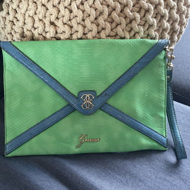 Pochette Guess
