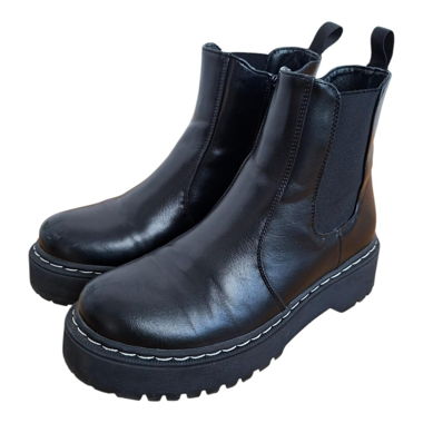 Schwarze Plateau-Stiefeletten