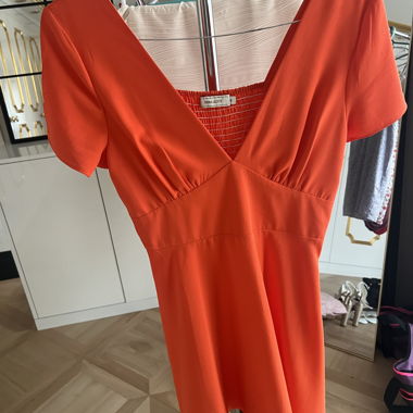 Orange dress size M used only once!