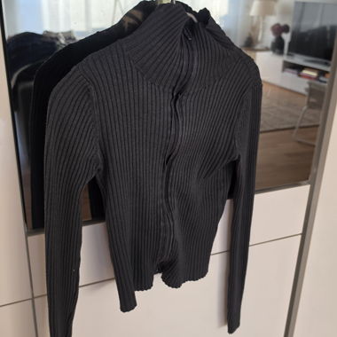 Dark Subdued Zip