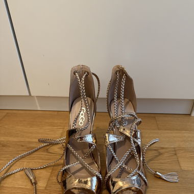 wunderschöne high heels