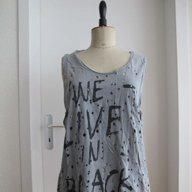 Top grau von Religion