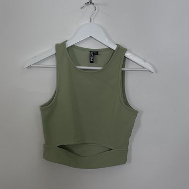 Green ribbed crop top