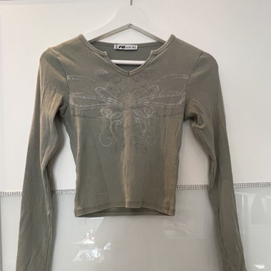 Langärmliges crop top