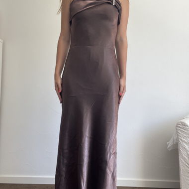 Abito lungo maxi in raso marrone