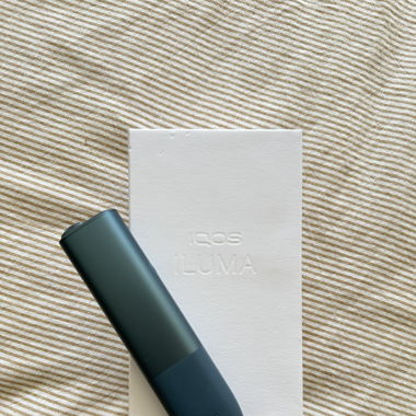 IQOS Iluma with charger 