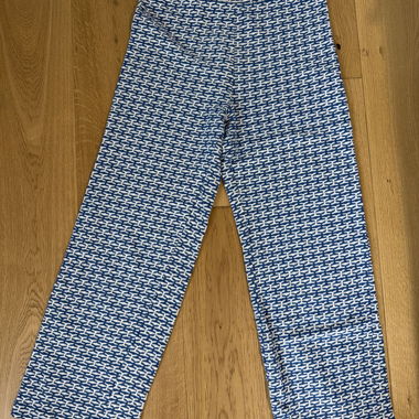 Gemusterte Hose