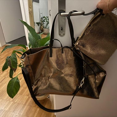 Sac Manila Grace marron doré effet serpent