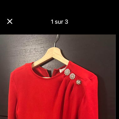 Robe rouge Bash