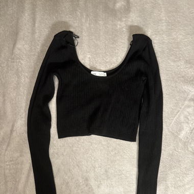 Top corto nero Bershka
