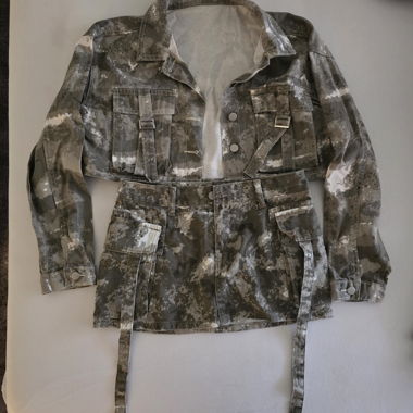 Completo in due pezzi camouflage